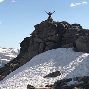 Meet your Posher, Lenora